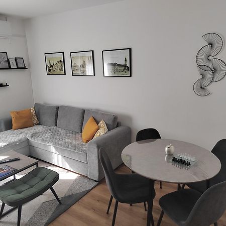 Apartman Hd Dakovo Exterior photo